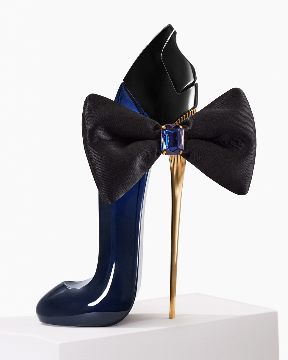 Carolina Herrera Good Girl Bow – Shop Home Fragrance Bewertung und Preis